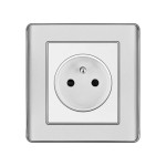 PRISE 2P + T FR V62 KTE